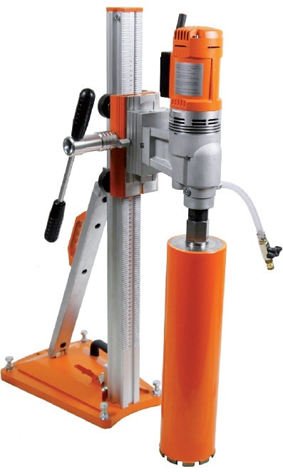 Gölz 02951259330 EBL33L Diamantbohrmaschine Nass + SD250 Ständer