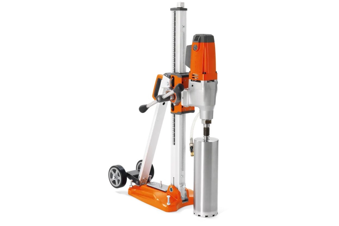 Husqvarna 965173603 DMS240 Diamant-Kernbohrmaschine mit Stativ